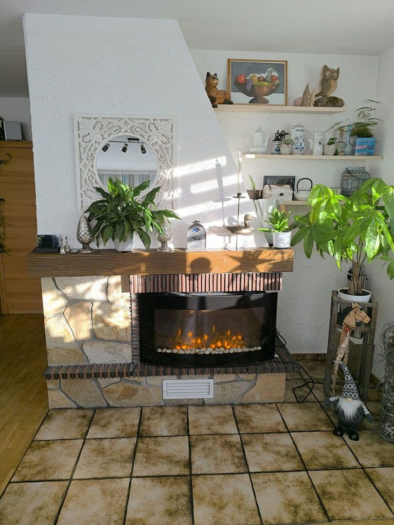 Predaj domu 145 m², pozemek 250 m², Kornwestheim, Bádensko-Wurttembersko Predaj domu 145 m², pozemek 250 m², Kornwestheim, Bádensko-Wurttembersko