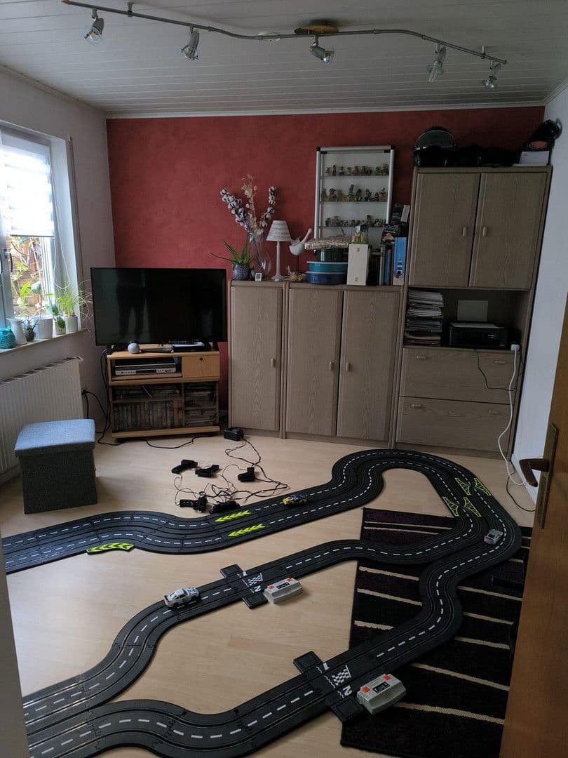 Predaj domu 145 m², pozemek 250 m², Kornwestheim, Bádensko-Wurttembersko Predaj domu 145 m², pozemek 250 m², Kornwestheim, Bádensko-Wurttembersko