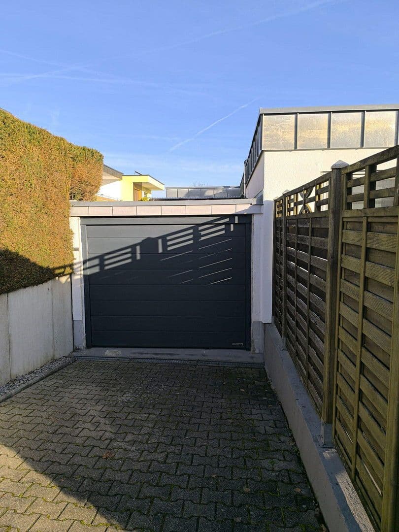 Predaj domu 145 m², pozemek 250 m², Kornwestheim, Bádensko-Wurttembersko Predaj domu 145 m², pozemek 250 m², Kornwestheim, Bádensko-Wurttembersko