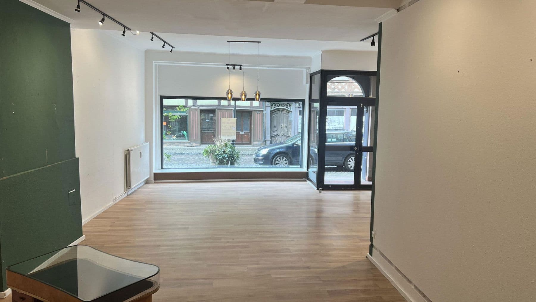 Prenájom nebytového priestoru 102 m², Burgstraße 15, Hann. Münden, Dolné Sasko Prenájom nebytového priestoru 102 m², Burgstraße 15, Hann. Münden, Dolné Sasko