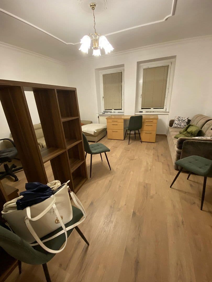 Prenájom bytu 1-izbový 42 m², Bruck an der Mur, Štajersko Prenájom bytu 1-izbový 42 m², Bruck an der Mur, Štajersko