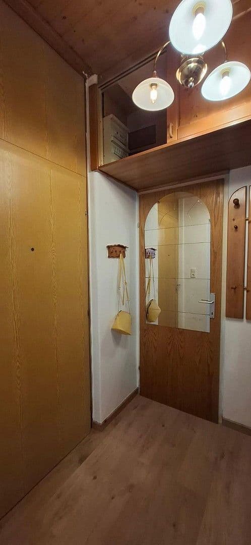 Prenájom bytu 1-izbový 42 m², Bruck an der Mur, Štajersko Prenájom bytu 1-izbový 42 m², Bruck an der Mur, Štajersko