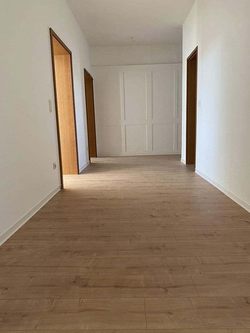 Prenájom bytu 3-izbový 94 m², Hof, Bavorsko Prenájom bytu 3-izbový 94 m², Hof, Bavorsko