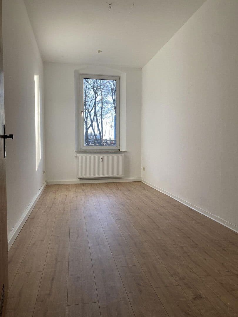 Prenájom bytu 3-izbový 94 m², Hof, Bavorsko Prenájom bytu 3-izbový 94 m², Hof, Bavorsko