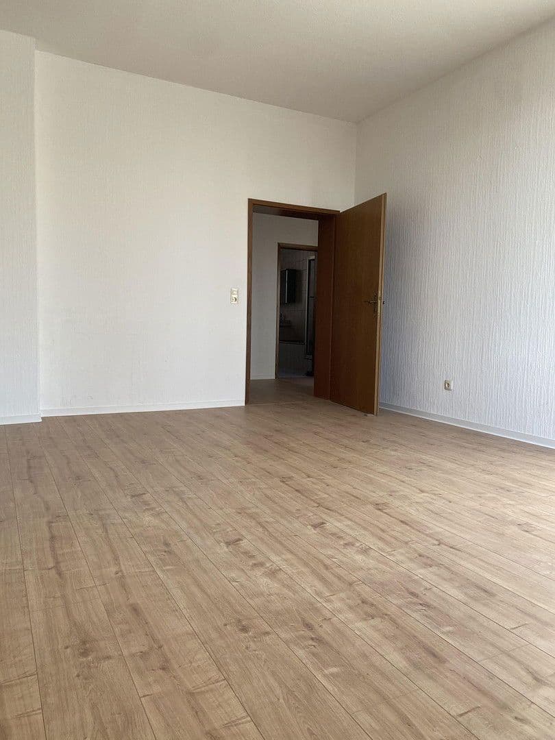 Prenájom bytu 3-izbový 94 m², Hof, Bavorsko Prenájom bytu 3-izbový 94 m², Hof, Bavorsko
