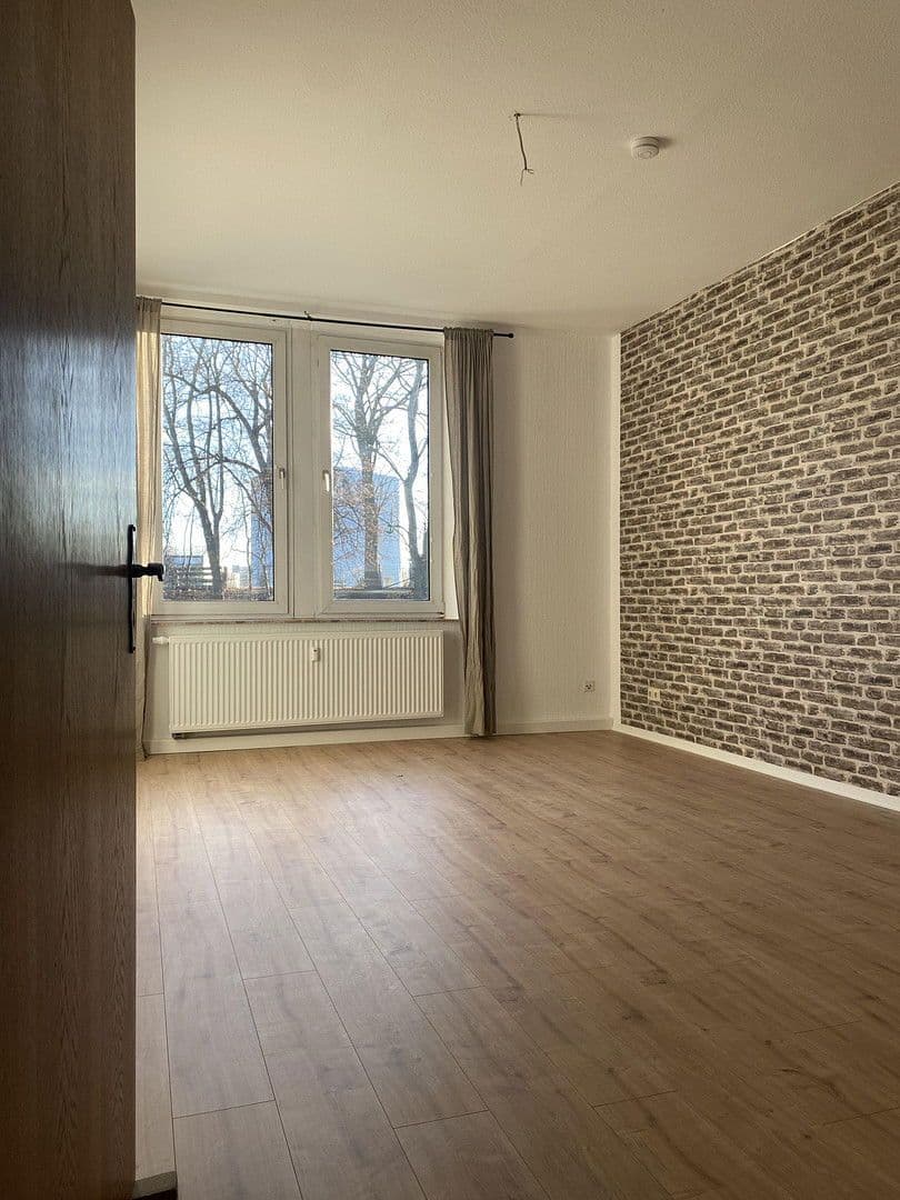 Prenájom bytu 3-izbový 94 m², Hof, Bavorsko Prenájom bytu 3-izbový 94 m², Hof, Bavorsko