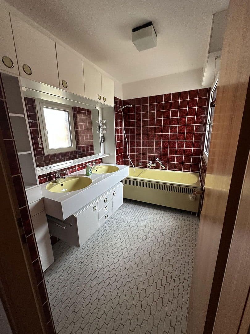 Prenájom bytu 3-izbový 72 m², Scharnhorststr 7, Minden, Severné Porýnie - Westfálsko Prenájom bytu 3-izbový 72 m², Scharnhorststr 7, Minden, Severné Porýnie - Westfálsko