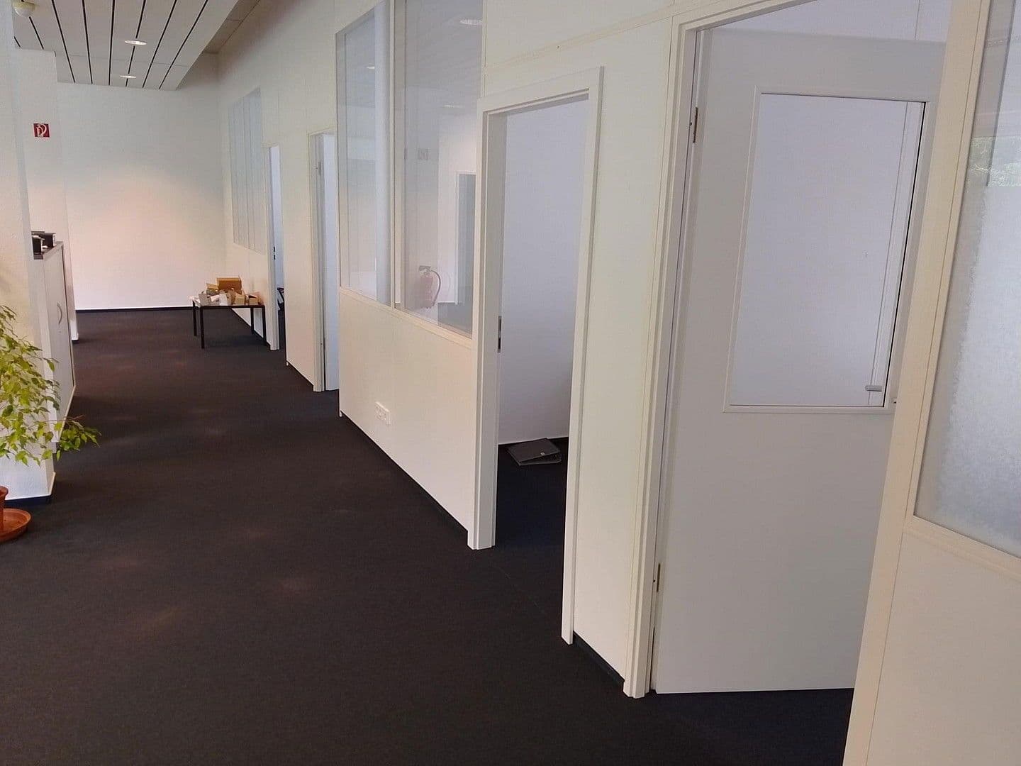 Prenájom kancelárie 230 m², Gartenstraße 49, Lüdenscheid, Severné Porýnie - Westfálsko Prenájom kancelárie 230 m², Gartenstraße 49, Lüdenscheid, Severné Porýnie - Westfálsko