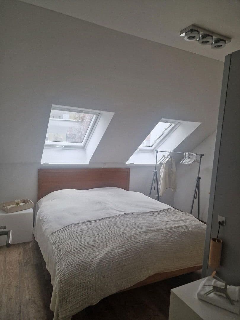 Prenájom bytu 2-izbový 67 m², Alzey, Porýnie-Falcko Prenájom bytu 2-izbový 67 m², Alzey, Porýnie-Falcko