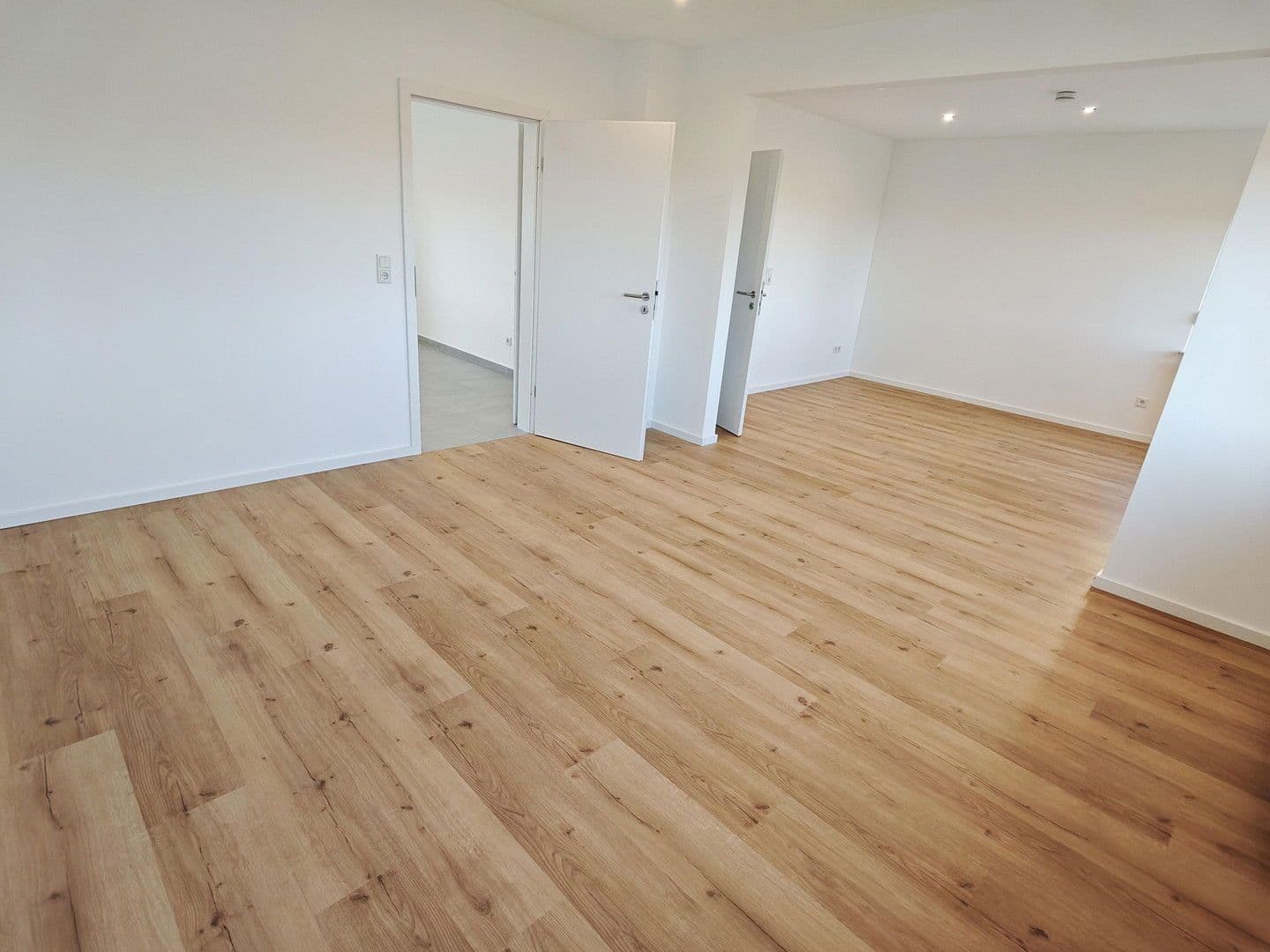 Prenájom domu 110 m², pozemek 875 m², Werther (Westf.), Severné Porýnie - Westfálsko Prenájom domu 110 m², pozemek 875 m², Werther (Westf.), Severné Porýnie - Westfálsko