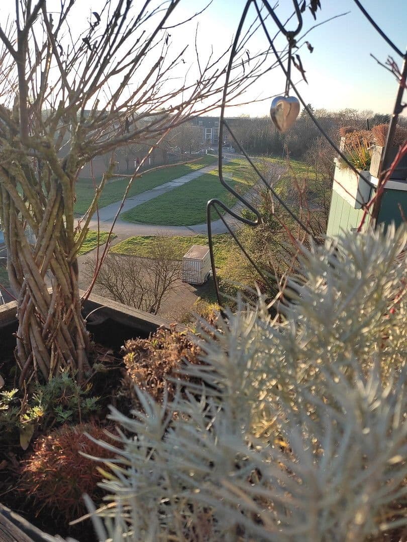 Prenájom bytu 2-izbový 80 m², Deutzer Straße 68, Neuss, Severné Porýnie - Westfálsko Prenájom bytu 2-izbový 80 m², Deutzer Straße 68, Neuss, Severné Porýnie - Westfálsko