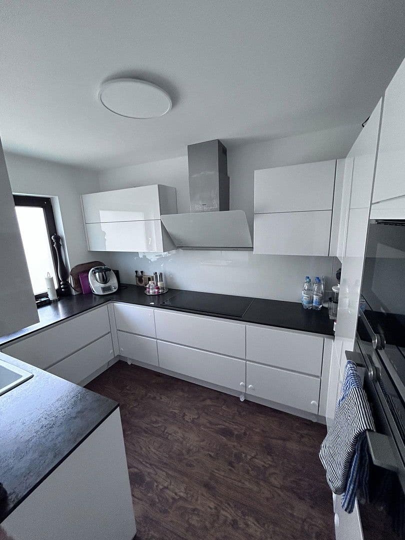 Predaj bytu 3-izbový 93 m², Rödermark, Hesensko Predaj bytu 3-izbový 93 m², Rödermark, Hesensko