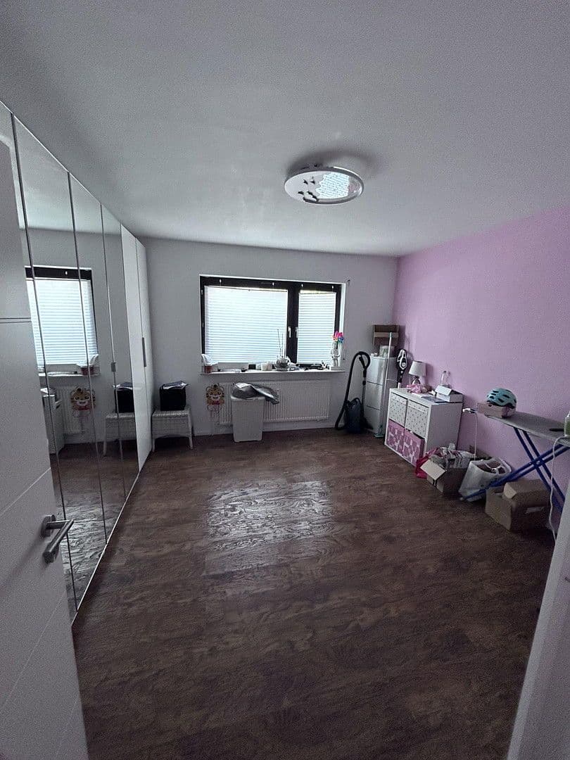 Predaj bytu 3-izbový 93 m², Rödermark, Hesensko Predaj bytu 3-izbový 93 m², Rödermark, Hesensko
