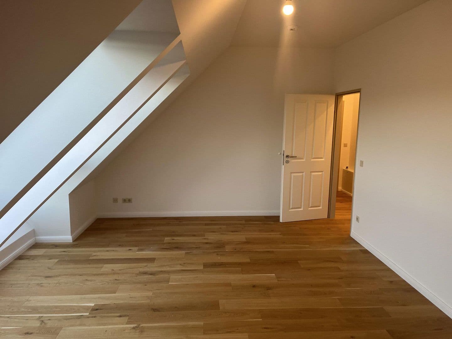 Predaj bytu 2-izbový 55 m², Erich Weinert Straße 13, Ludwigsfelde, Brandenbursko Predaj bytu 2-izbový 55 m², Erich Weinert Straße 13, Ludwigsfelde, Brandenbursko