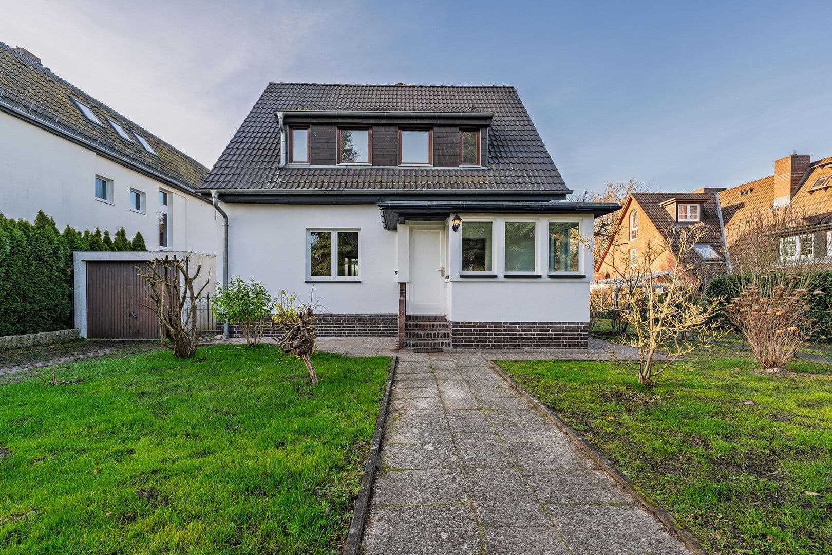 Prenájom domu 117 m², pozemek 683 m², Dahlemer Weg 112, Berlin, Berlín Prenájom domu 117 m², pozemek 683 m², Dahlemer Weg 112, Berlin, Berlín