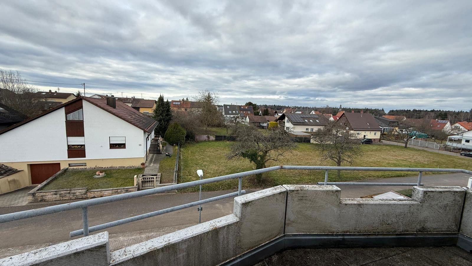 Prenájom bytu 2-izbový 50 m², Neuhausen, Bádensko-Wurttembersko Prenájom bytu 2-izbový 50 m², Neuhausen, Bádensko-Wurttembersko