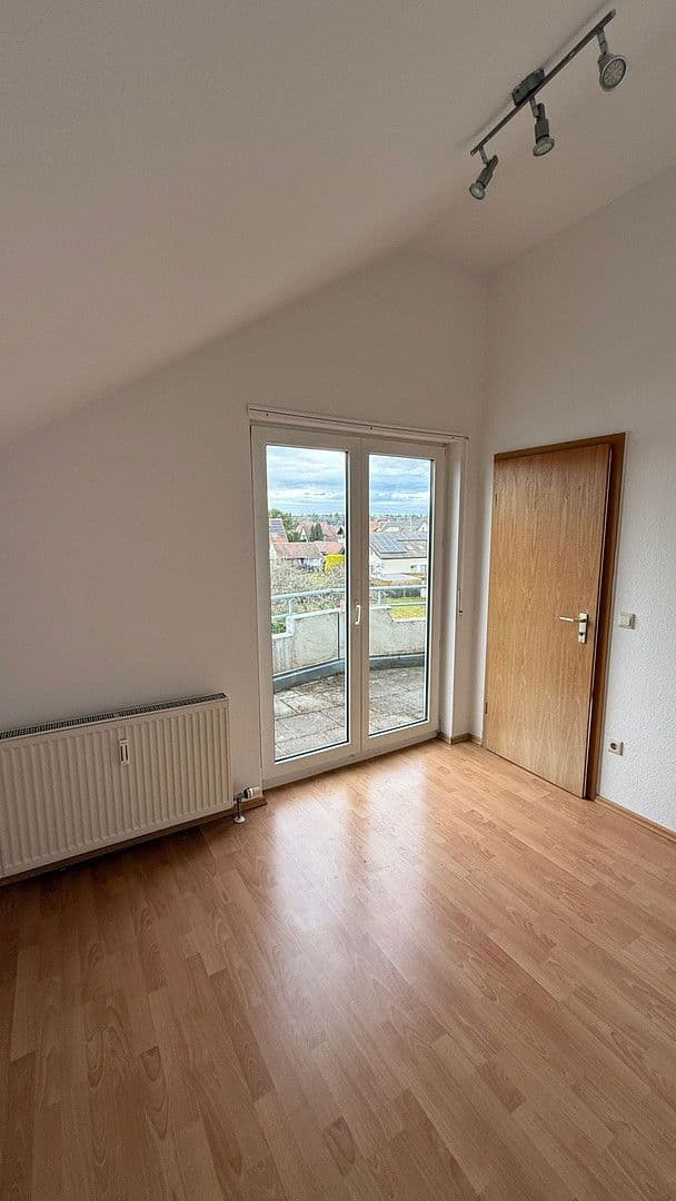 Prenájom bytu 2-izbový 50 m², Neuhausen, Bádensko-Wurttembersko Prenájom bytu 2-izbový 50 m², Neuhausen, Bádensko-Wurttembersko