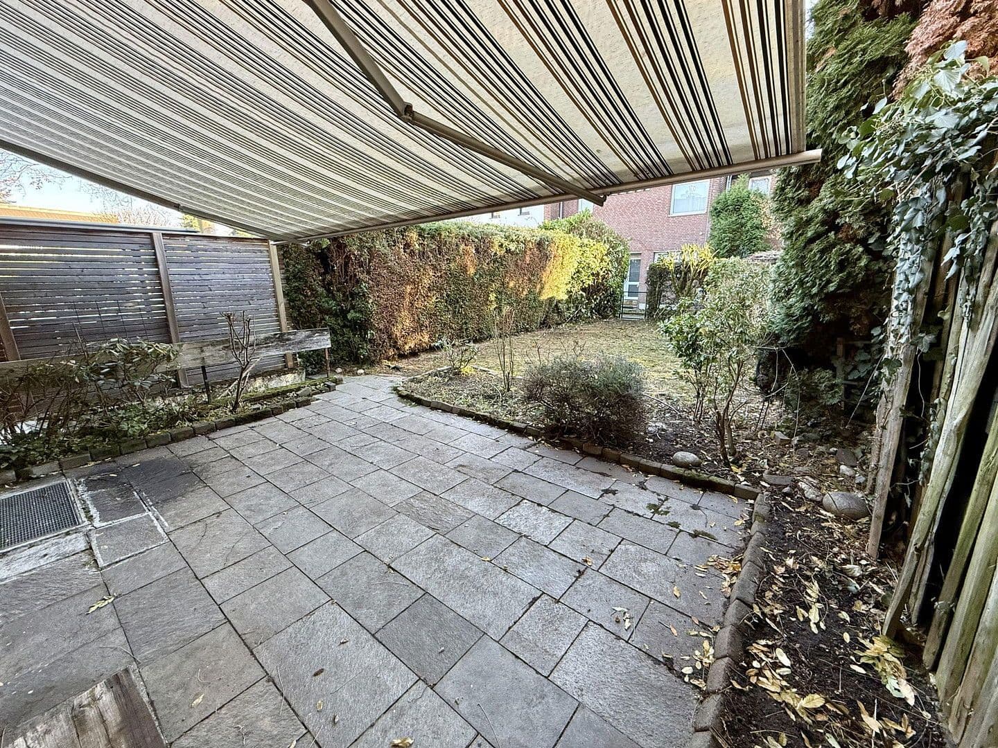 Predaj domu 102 m², pozemek 191 m², Wesel, Severné Porýnie - Westfálsko Predaj domu 102 m², pozemek 191 m², Wesel, Severné Porýnie - Westfálsko