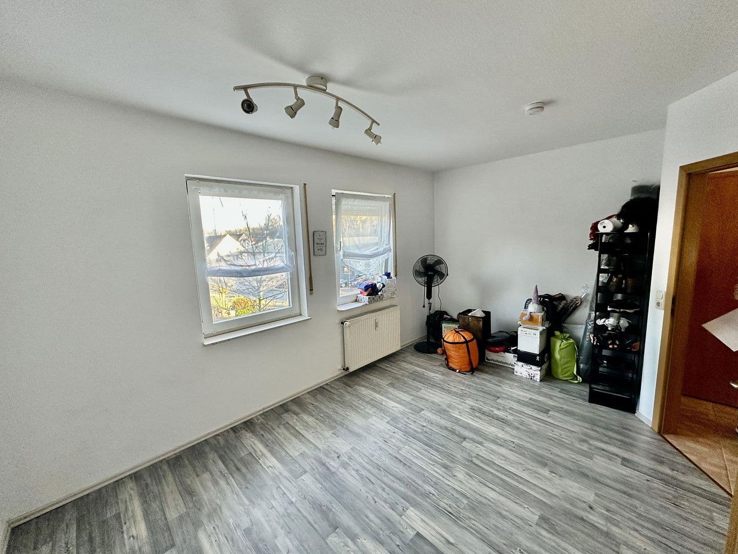 Prenájom bytu 2-izbový 65 m², Wallersstraße 52a, Bad Breisig, Porýnie-Falcko Prenájom bytu 2-izbový 65 m², Wallersstraße 52a, Bad Breisig, Porýnie-Falcko