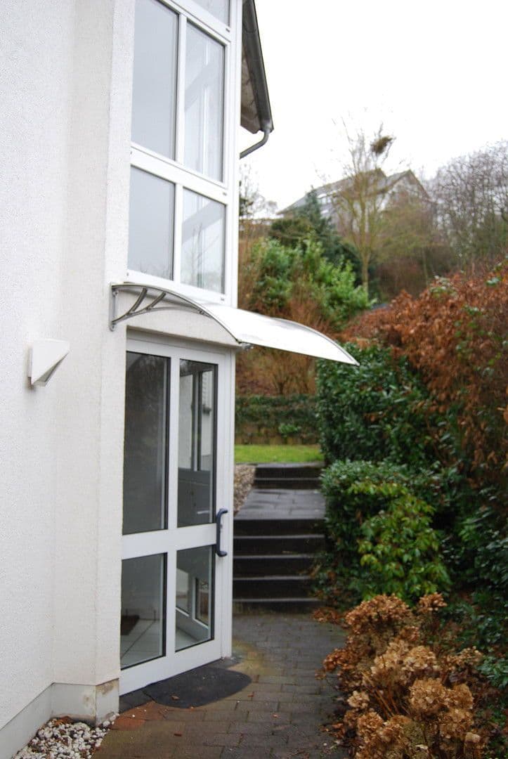 Prenájom bytu 2-izbový 65 m², Wallersstraße 52a, Bad Breisig, Porýnie-Falcko Prenájom bytu 2-izbový 65 m², Wallersstraße 52a, Bad Breisig, Porýnie-Falcko