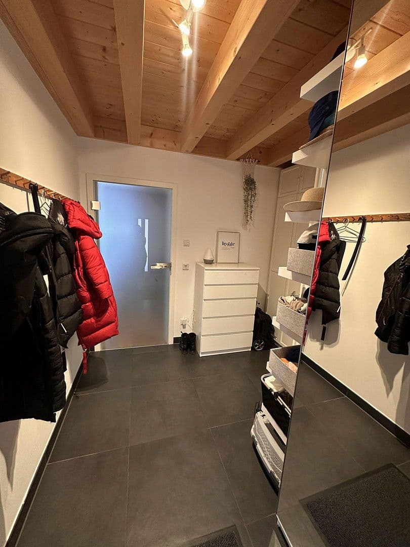 Predaj domu 135 m², pozemek 282 m², Fuchsenweg 54, Irchenrieth, Bavorsko Predaj domu 135 m², pozemek 282 m², Fuchsenweg 54, Irchenrieth, Bavorsko