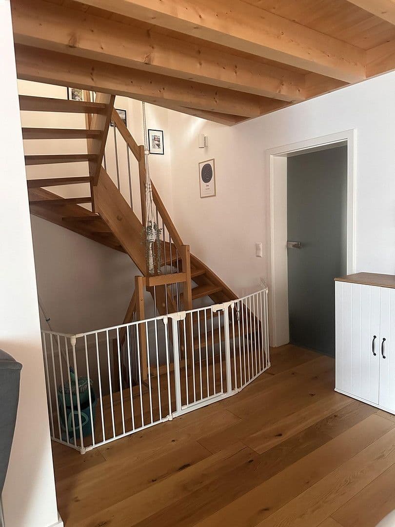 Predaj domu 135 m², pozemek 282 m², Fuchsenweg 54, Irchenrieth, Bavorsko Predaj domu 135 m², pozemek 282 m², Fuchsenweg 54, Irchenrieth, Bavorsko