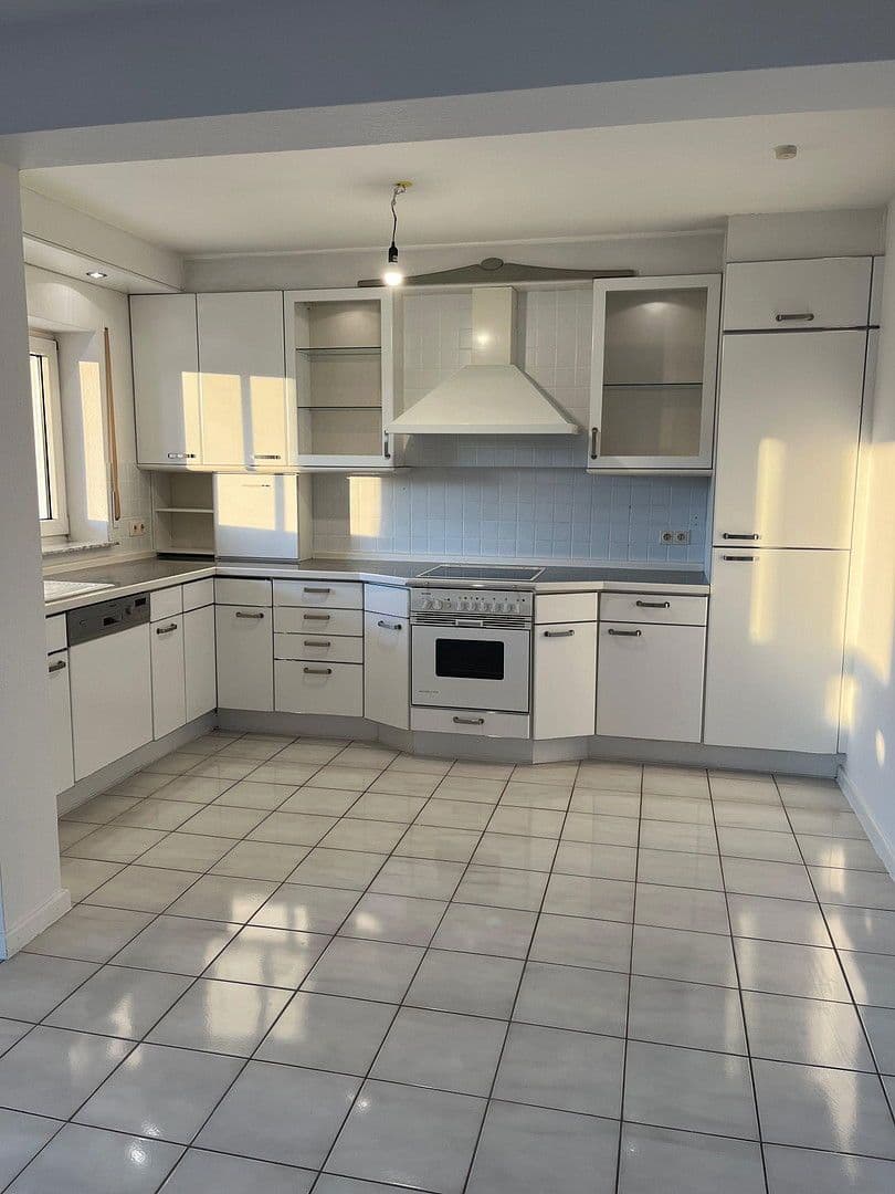 Predaj bytu 2-izbový 70 m², Hanau, Hesensko Predaj bytu 2-izbový 70 m², Hanau, Hesensko