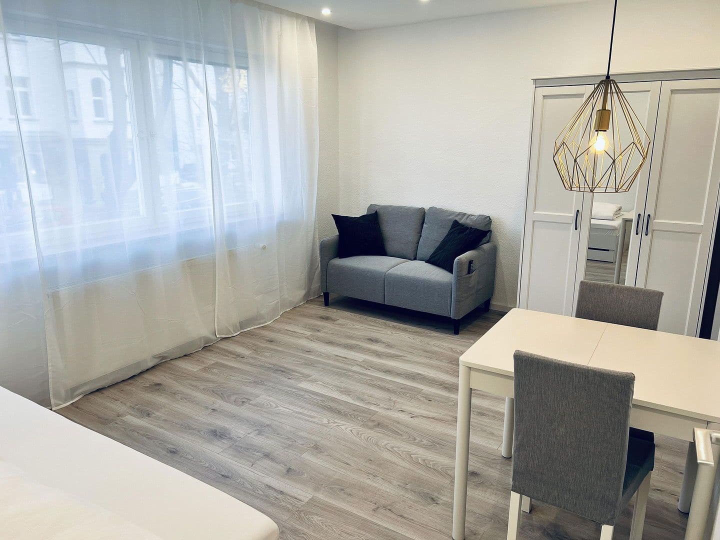 Prenájom bytu 1-izbový 26 m², Danneckerstrasse, Stuttgart, Bádensko-Wurttembersko Prenájom bytu 1-izbový 26 m², Danneckerstrasse, Stuttgart, Bádensko-Wurttembersko