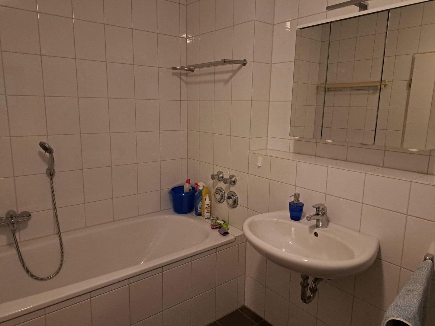 Prenájom bytu 3-izbový 107 m², Hausacker 10, Rösrath, Severné Porýnie - Westfálsko Prenájom bytu 3-izbový 107 m², Hausacker 10, Rösrath, Severné Porýnie - Westfálsko