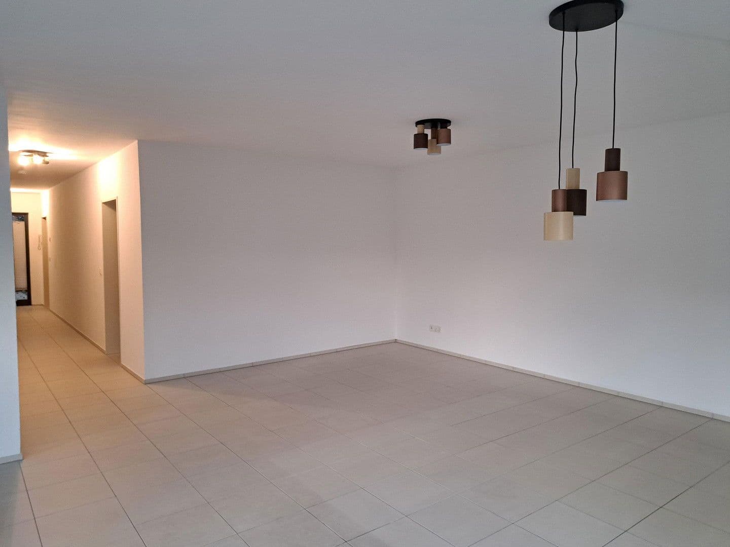 Prenájom bytu 3-izbový 107 m², Hausacker 10, Rösrath, Severné Porýnie - Westfálsko Prenájom bytu 3-izbový 107 m², Hausacker 10, Rösrath, Severné Porýnie - Westfálsko