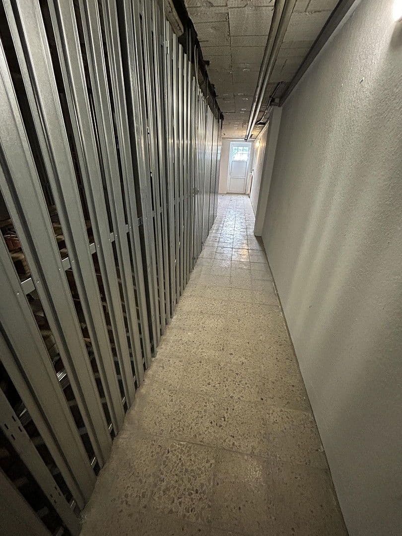 Prenájom nebytového priestoru 9 m², Schacht-Audorf, Šlezvicko-Holštajnsko Prenájom nebytového priestoru 9 m², Schacht-Audorf, Šlezvicko-Holštajnsko