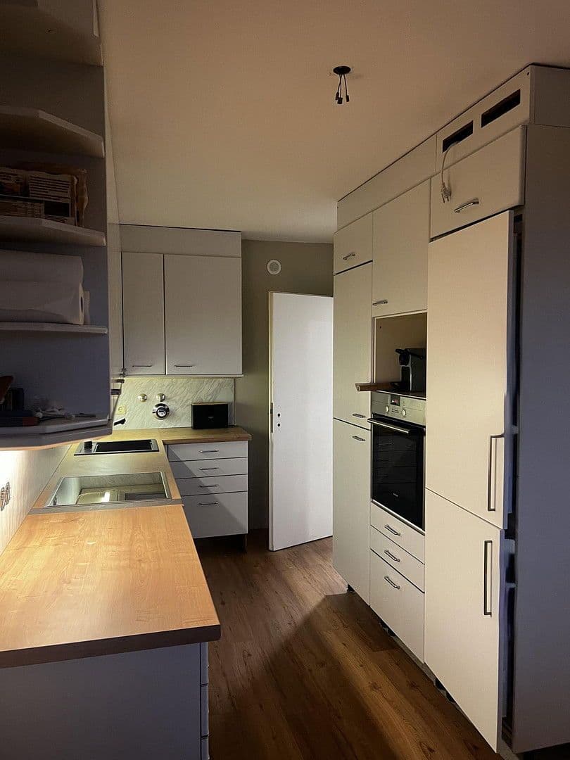 Predaj bytu 3-izbový 86 m², Augsburg, Bavorsko Predaj bytu 3-izbový 86 m², Augsburg, Bavorsko