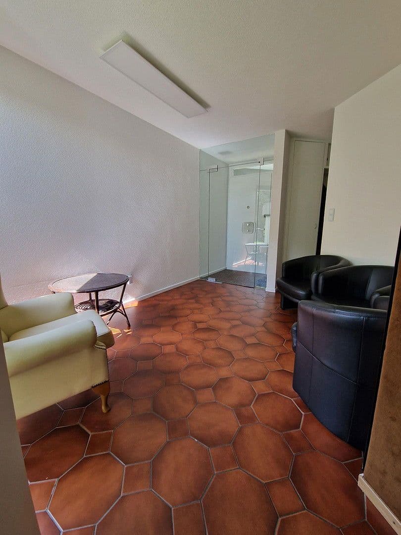 Predaj domu 221 m², pozemek 1.712 m², Schwäbisch Gmünd, Bádensko-Wurttembersko Predaj domu 221 m², pozemek 1.712 m², Schwäbisch Gmünd, Bádensko-Wurttembersko