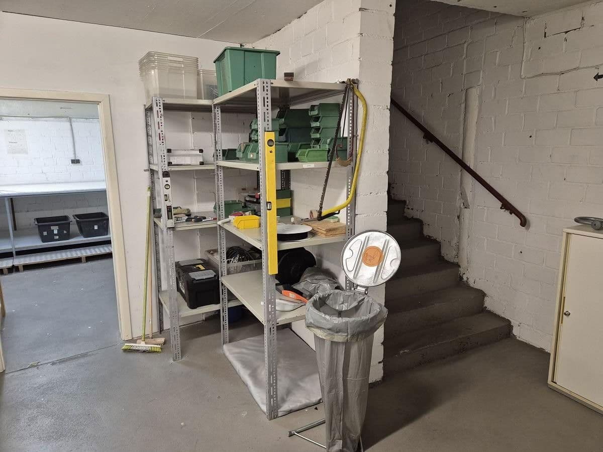 Prenájom nebytového priestoru 420 m², Hardenbergstraße 53, Krefeld, Severné Porýnie - Westfálsko Prenájom nebytového priestoru 420 m², Hardenbergstraße 53, Krefeld, Severné Porýnie - Westfálsko