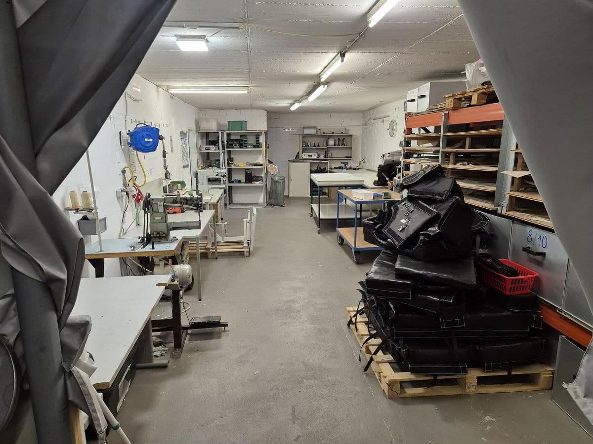 Prenájom nebytového priestoru 420 m², Hardenbergstraße 53, Krefeld, Severné Porýnie - Westfálsko Prenájom nebytového priestoru 420 m², Hardenbergstraße 53, Krefeld, Severné Porýnie - Westfálsko