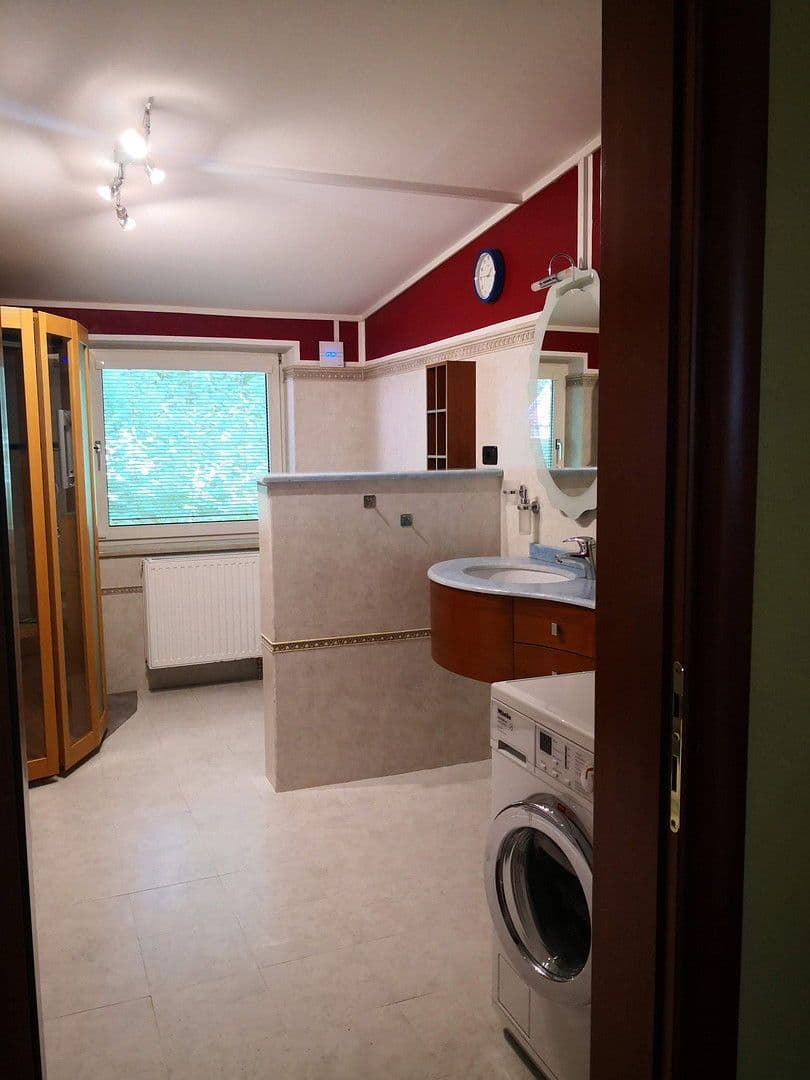 Predaj domu 320 m², pozemek 2.812 m², Mürzzuschlag, Štajersko Predaj domu 320 m², pozemek 2.812 m², Mürzzuschlag, Štajersko