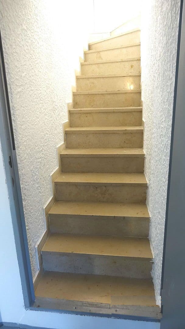 Predaj domu 163 m², pozemek 742 m², Kaiserslautern, Porýnie-Falcko Predaj domu 163 m², pozemek 742 m², Kaiserslautern, Porýnie-Falcko