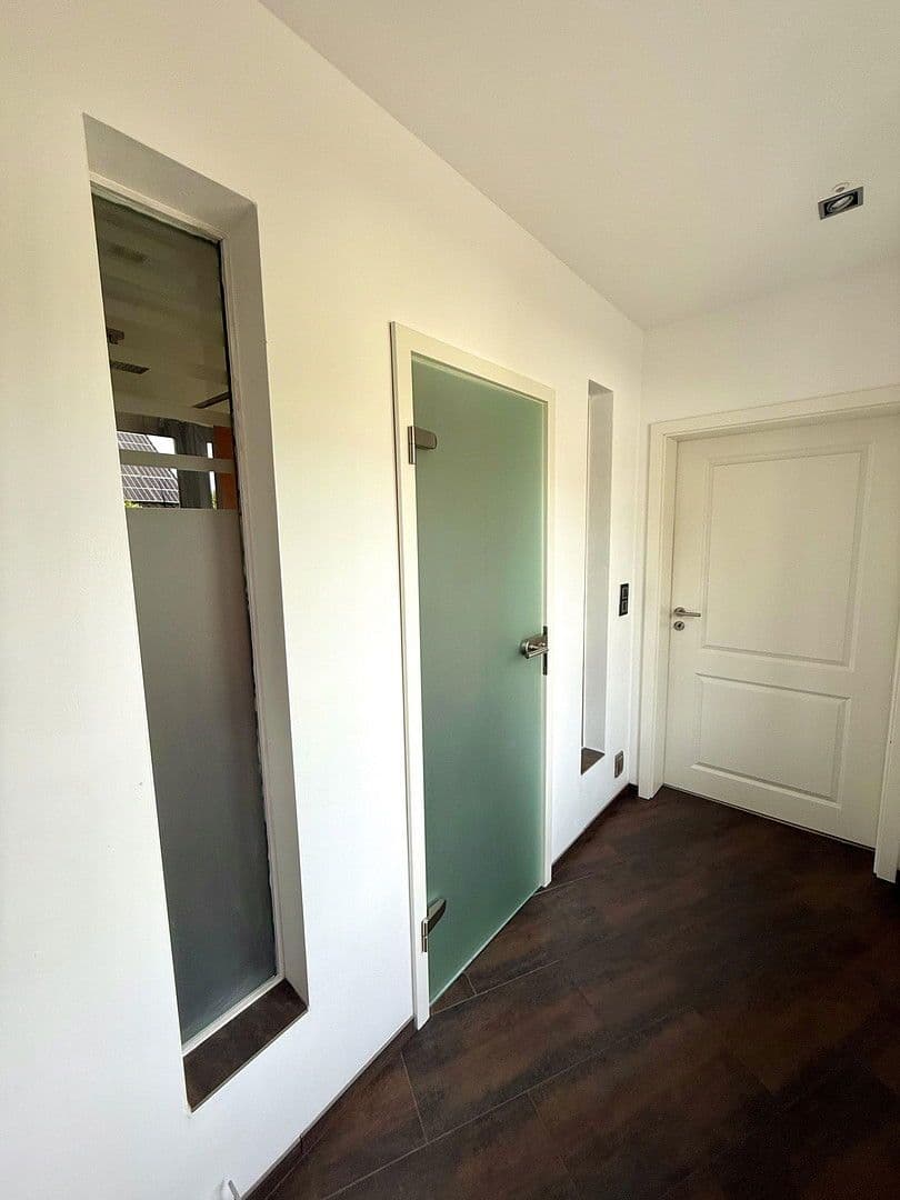 Predaj domu 190 m², pozemek 804 m², Buchholz in der Nordheide, Dolné Sasko Predaj domu 190 m², pozemek 804 m², Buchholz in der Nordheide, Dolné Sasko