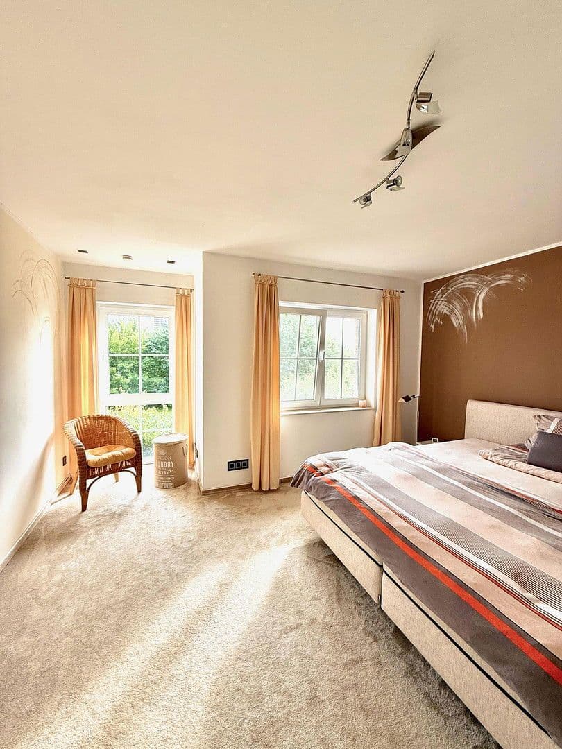 Predaj domu 190 m², pozemek 804 m², Buchholz in der Nordheide, Dolné Sasko Predaj domu 190 m², pozemek 804 m², Buchholz in der Nordheide, Dolné Sasko