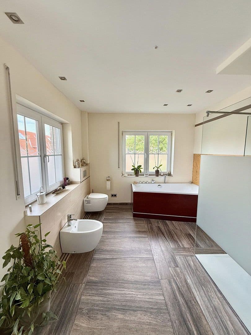 Predaj domu 190 m², pozemek 804 m², Buchholz in der Nordheide, Dolné Sasko Predaj domu 190 m², pozemek 804 m², Buchholz in der Nordheide, Dolné Sasko