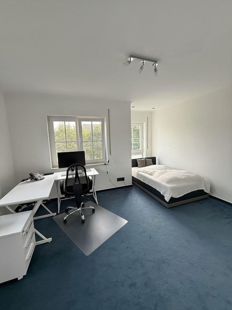 Predaj domu 190 m², pozemek 804 m², Buchholz in der Nordheide, Dolné Sasko Predaj domu 190 m², pozemek 804 m², Buchholz in der Nordheide, Dolné Sasko