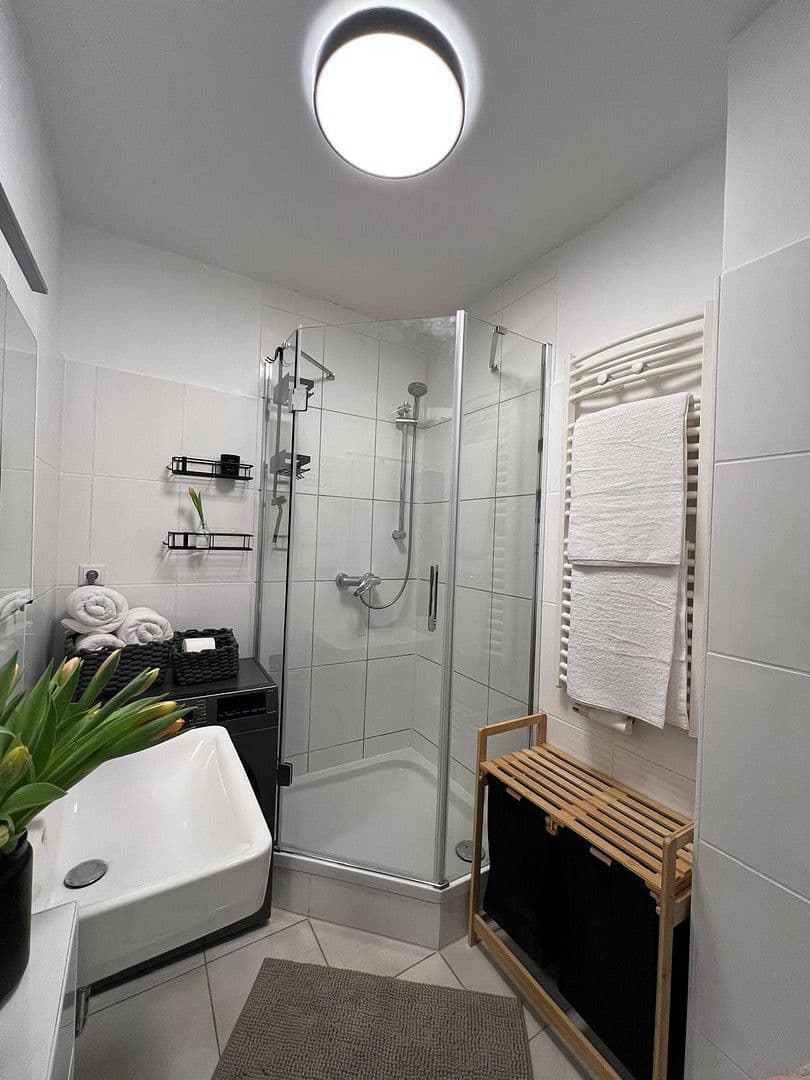 Prenájom bytu 3-izbový 70 m², Hamburg, Hamburg Prenájom bytu 3-izbový 70 m², Hamburg, Hamburg