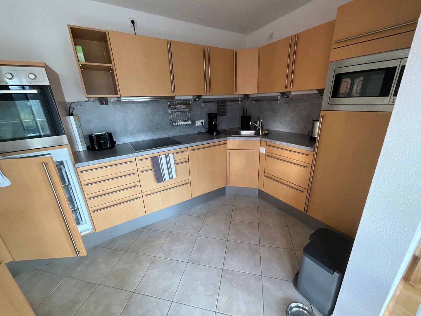 Prenájom bytu 2-izbový 69 m², Köln, Severné Porýnie - Westfálsko Prenájom bytu 2-izbový 69 m², Köln, Severné Porýnie - Westfálsko