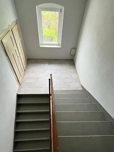 Prenájom bytu 4-izbový 97 m², Zum Lindenhof 18, Limbach-Oberfrohna, Sasko Prenájom bytu 4-izbový 97 m², Zum Lindenhof 18, Limbach-Oberfrohna, Sasko