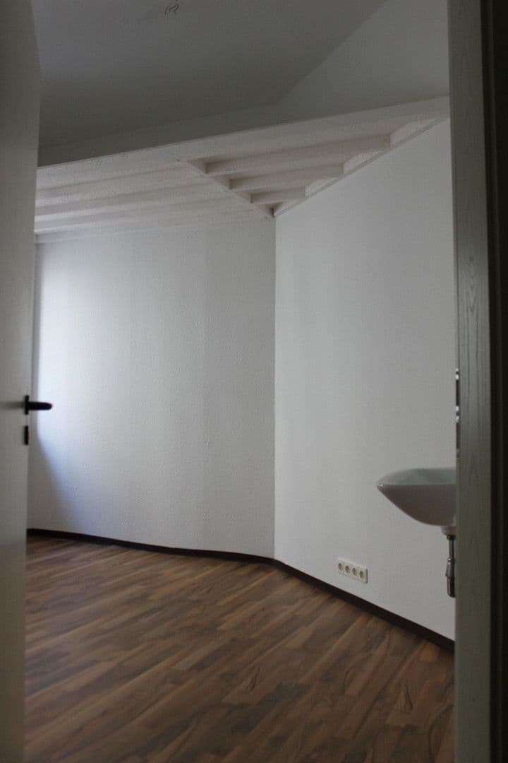 Prenájom bytu 5-izbový 115 m², Meißner Straße, 3, Wilsdruff, Sasko Prenájom bytu 5-izbový 115 m², Meißner Straße, 3, Wilsdruff, Sasko