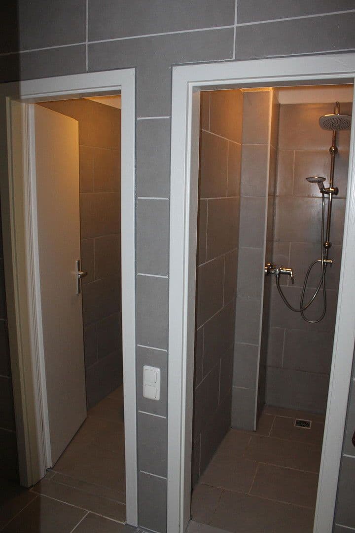 Prenájom bytu 5-izbový 115 m², Meißner Straße, 3, Wilsdruff, Sasko Prenájom bytu 5-izbový 115 m², Meißner Straße, 3, Wilsdruff, Sasko