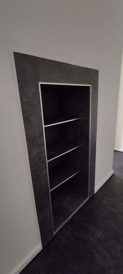 Prenájom bytu 4-izbový 112 m², Meißner Straße, 3, Wilsdruff, Sasko Prenájom bytu 4-izbový 112 m², Meißner Straße, 3, Wilsdruff, Sasko