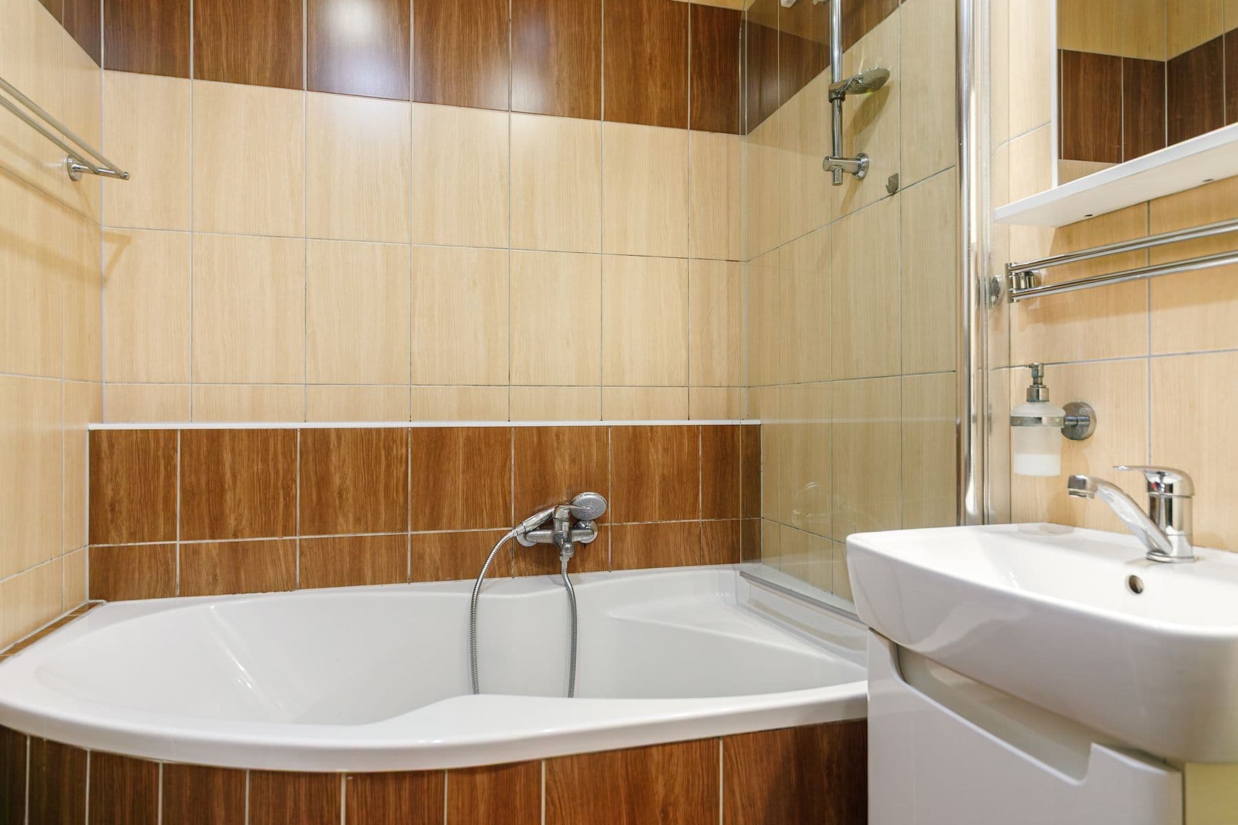 Predaj bytu 3-izbový 69 m², Kunínova, Praha, Praha Predaj bytu 3-izbový 69 m², Kunínova, Praha, Praha