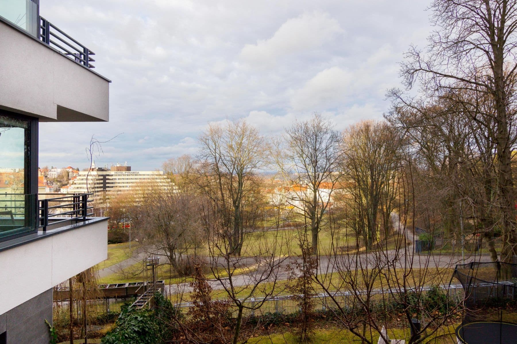 Prenájom bytu 2-izbový 71 m², Nad Závěrkou, Praha, Praha Prenájom bytu 2-izbový 71 m², Nad Závěrkou, Praha, Praha