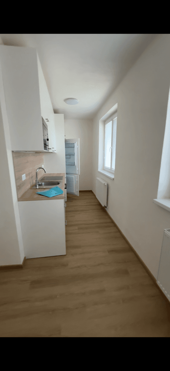 Prenájom bytu 2-izbový 59 m², Bohutín, Středočeský kraj Prenájom bytu 2-izbový 59 m², Bohutín, Středočeský kraj